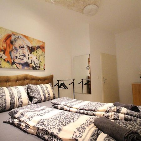 Private Double Bedroom Rf2 ウィーン エクステリア 写真